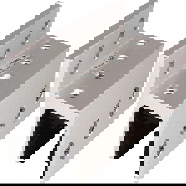 Single Flange Linear Bearing: Use With 25 Series